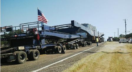 1.2 million pound transformer moving on Texas roads